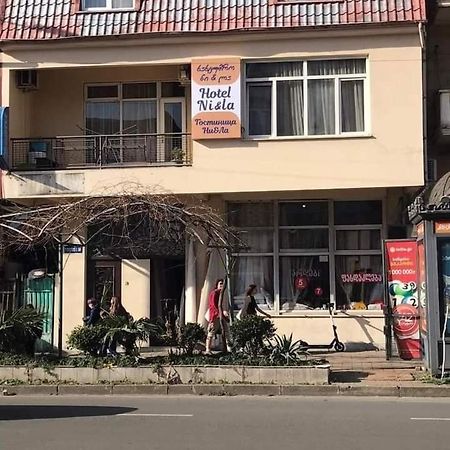 Hotel Ni&La Batumi Bagian luar foto